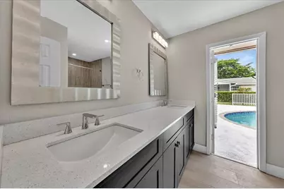 8695 NW 28th Dr, Coral Springs, FL 33065 - Photo 37