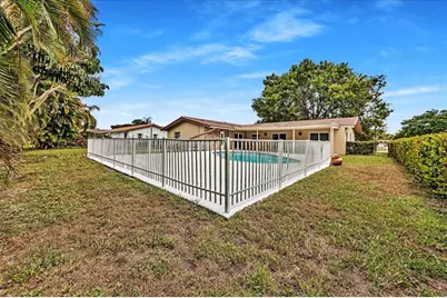 8695 NW 28th Dr, Coral Springs, FL 33065 - Photo 45