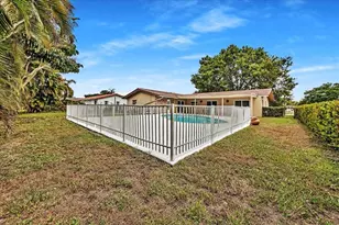8695 NW 28th Dr, Coral Springs, FL 33065 - Photo 45