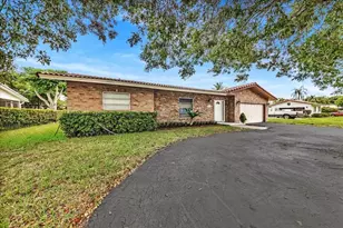 8695 NW 28th Dr, Coral Springs, FL 33065 - Photo 7