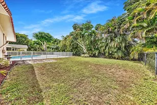 8695 NW 28th Dr, Coral Springs, FL 33065 - Photo 47