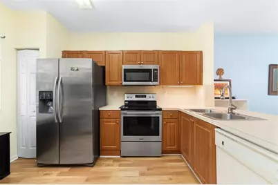 8888 N Isles Cr, Tamarac, FL 33321 - Photo 5