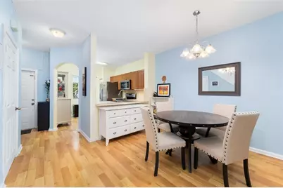 8888 N Isles Cr, Tamarac, FL 33321 - Photo 9