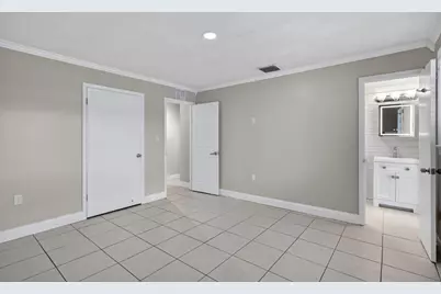 143 SW Grove Ave, Port Saint Lucie, FL 34983 - Photo 9