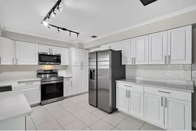 143 SW Grove Ave, Port Saint Lucie, FL 34983 - Photo 5