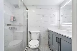 7547 NW 79th Ave, Tamarac, FL 33321 - Photo 9