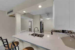 7 Royal Palm Way, Boca Raton, FL 33432 - Photo 11