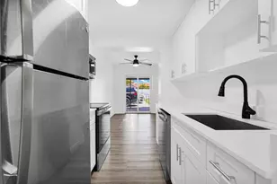 725 81st St, Miami Beach, FL 33141 - Photo 25