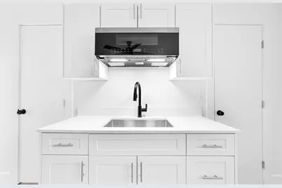 725  81st St, Miami Beach, FL 33141 - Photo 9