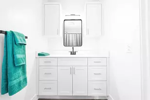 725 81st St, Miami Beach, FL 33141 - Photo 13