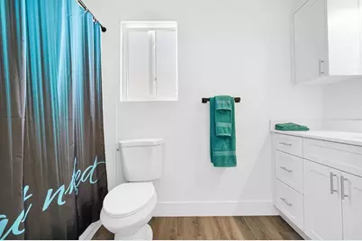 725  81st St, Miami Beach, FL 33141 - Photo 11