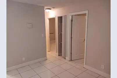 708 NW 6th St, Hallandale Beach, FL 33009 - Photo 3