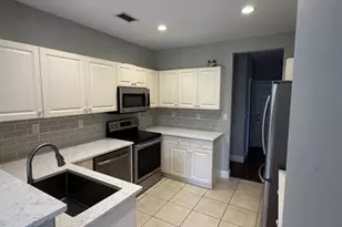 12502 NW 56th St, Coral Springs, FL 33076 - Photo 5