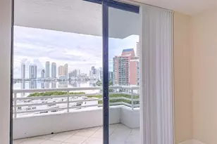 3300 NE 192nd St Unit, Miami, FL 33180 - Photo 49