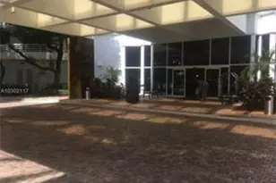 3300 NE 192nd St Unit, Miami, FL 33180 - Photo 3