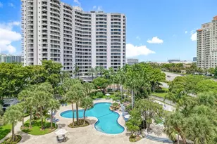 3300 NE 192nd St Unit, Miami, FL 33180 - Photo 11