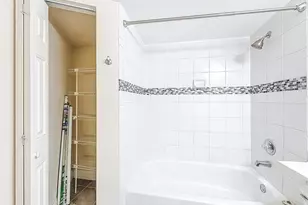 3300 NE 192nd St Unit, Miami, FL 33180 - Photo 35