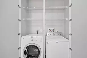 1251 Hayes, Hollywood, FL 33019 - Photo 57