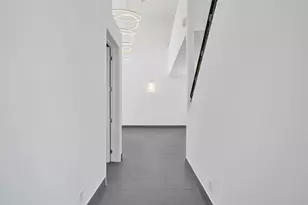 1251 Hayes, Hollywood, FL 33019 - Photo 5