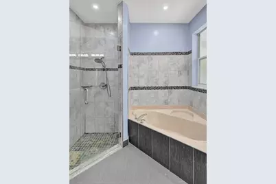 1251  Hayes, Hollywood, FL 33019 - Photo 23