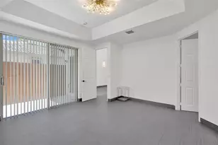 1251 Hayes, Hollywood, FL 33019 - Photo 17