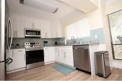 67  Balfour Rd, Palm Beach Gardens, FL 33418 - Photo 1