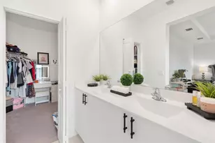 20350 NW 6th Pl, Miami, FL 33169 - Photo 25