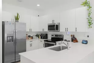 20350 NW 6th Pl, Miami, FL 33169 - Photo 5