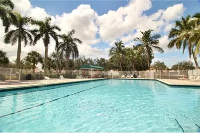 1525  Salerno Cir, Weston, FL 33327 - Photo 37