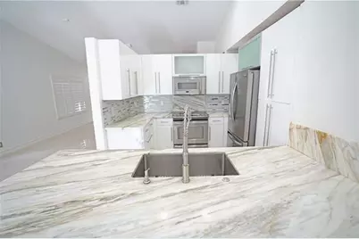 1525  Salerno Cir, Weston, FL 33327 - Photo 9