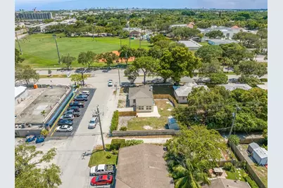 301 SW 17th St, Fort Lauderdale, FL 33315 - Photo 33