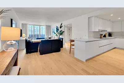 2301  Collins Ave, Unit #1008, Miami Beach, FL 33139 - Photo 5