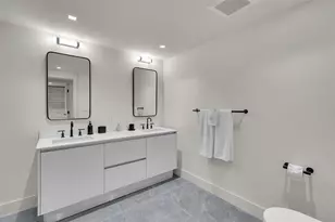 2301 Collins Ave, Miami Beach, FL 33139 - Photo 21