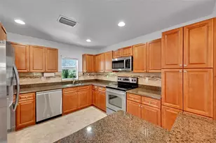 453 NE 1st St, Pompano Beach, FL 33060 - Photo 3