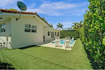 2185 NE 61st Ct, Fort Lauderdale, FL 33308 - Photo 43