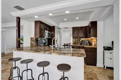 2185 NE 61st Ct, Fort Lauderdale, FL 33308 - Photo 9