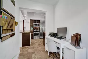 2185 NE 61st Ct, Fort Lauderdale, FL 33308 - Photo 27