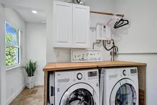 2185 NE 61st Ct, Fort Lauderdale, FL 33308 - Photo 25