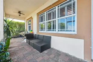 9725 Blue Isle Bay, Parkland, FL 33076 - Photo 11