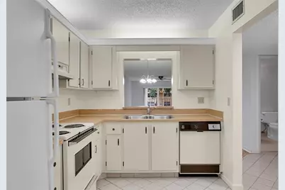 2905 SW 22nd Ave, Unit #202, Delray Beach, FL 33445 - Photo 7