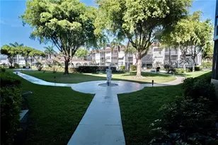 1040 SE 4th Ave, Deerfield Beach, FL 33441 - Photo 23