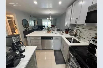 1040 SE 4th Ave, Unit #123, Deerfield Beach, FL 33441 - Photo 11