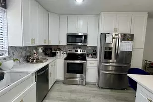 4631 Cherry Rd, West Palm Beach, FL 33417 - Photo 11