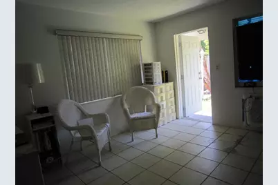 1129 NE 16th Ave, Fort Lauderdale, FL 33304 - Photo 9