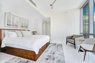 851 NE 1st Ave, Miami, FL 33132 - Photo 11