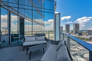 851 NE 1st Ave, Miami, FL 33132 - Photo 21