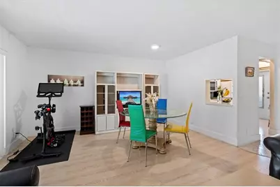 1000 NE 14th Ave, Unit #211, Hallandale Beach, FL 33009 - Photo 15