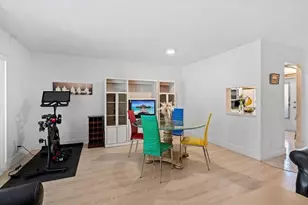 1000 NE 14th Ave, Hallandale Beach, FL 33009 - Photo 15