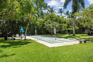 1000 NE 14th Ave, Hallandale Beach, FL 33009 - Photo 45