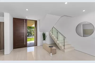 1637 SE 14th St, Fort Lauderdale, FL 33316 - Photo 9